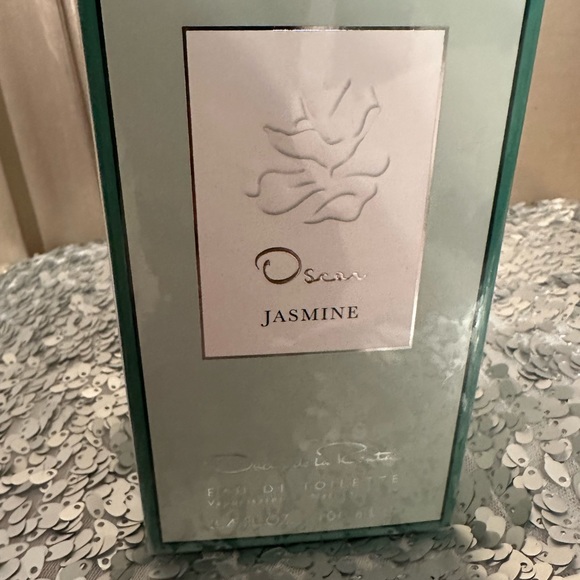 BNIB Authentic Oscar De La Renta - Picture 3 of 3